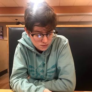 Meet your Posher, Hailey